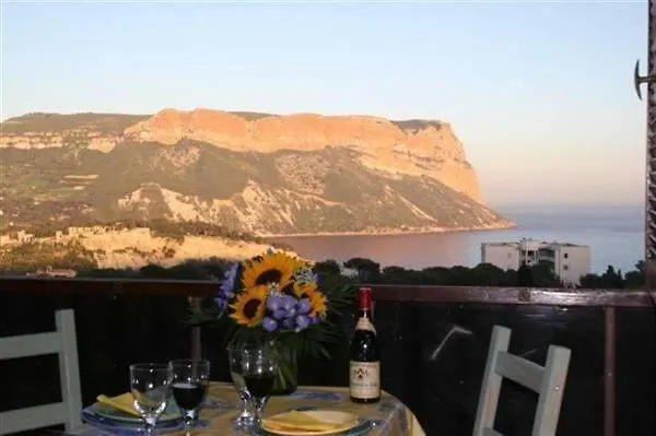 Apartment Cassis, Perle De La Mediterranee